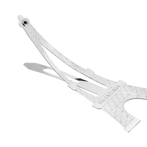 bazaar paris heart snap clip set