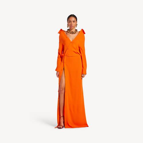 vestido off-shoulder