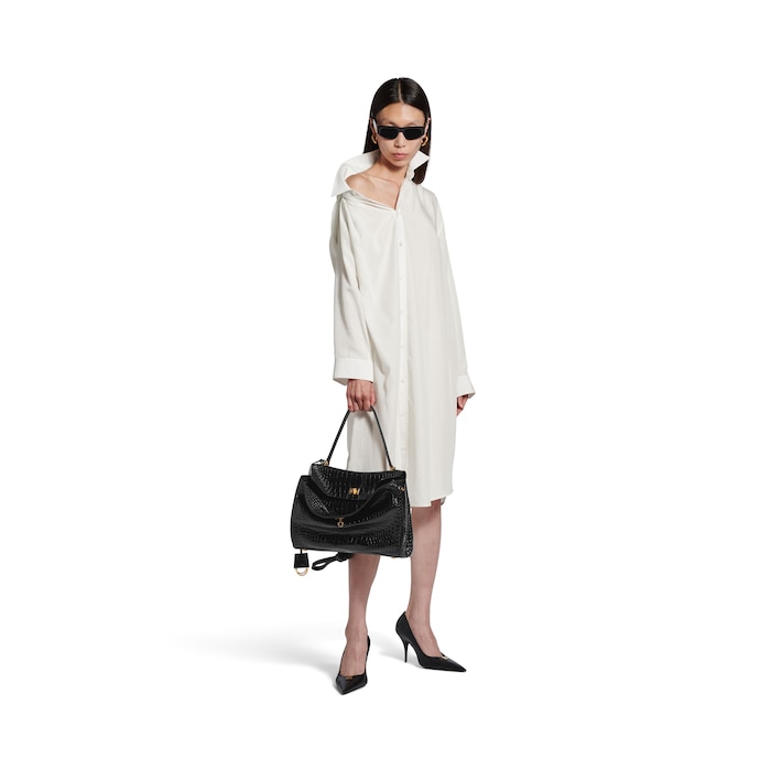 robe one shoulder