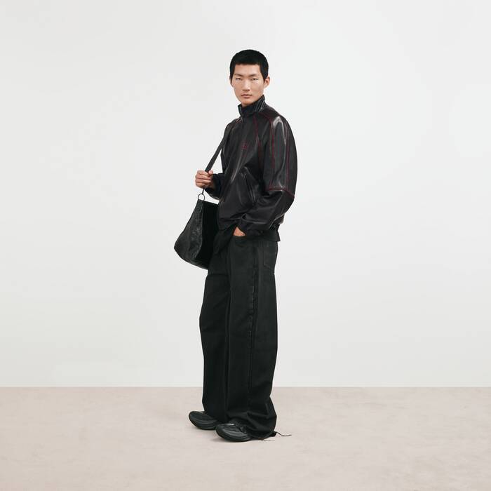 宽松弧形牛仔裤 为 男士 在 复古黑色 - 男士 | Balenciaga 津巴布韦 ZH - Image 1