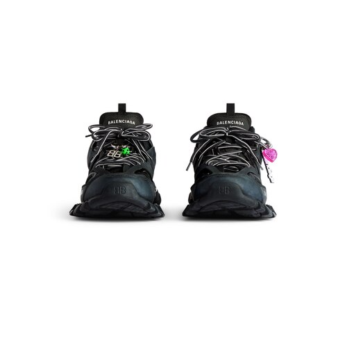 track sneaker mit charms