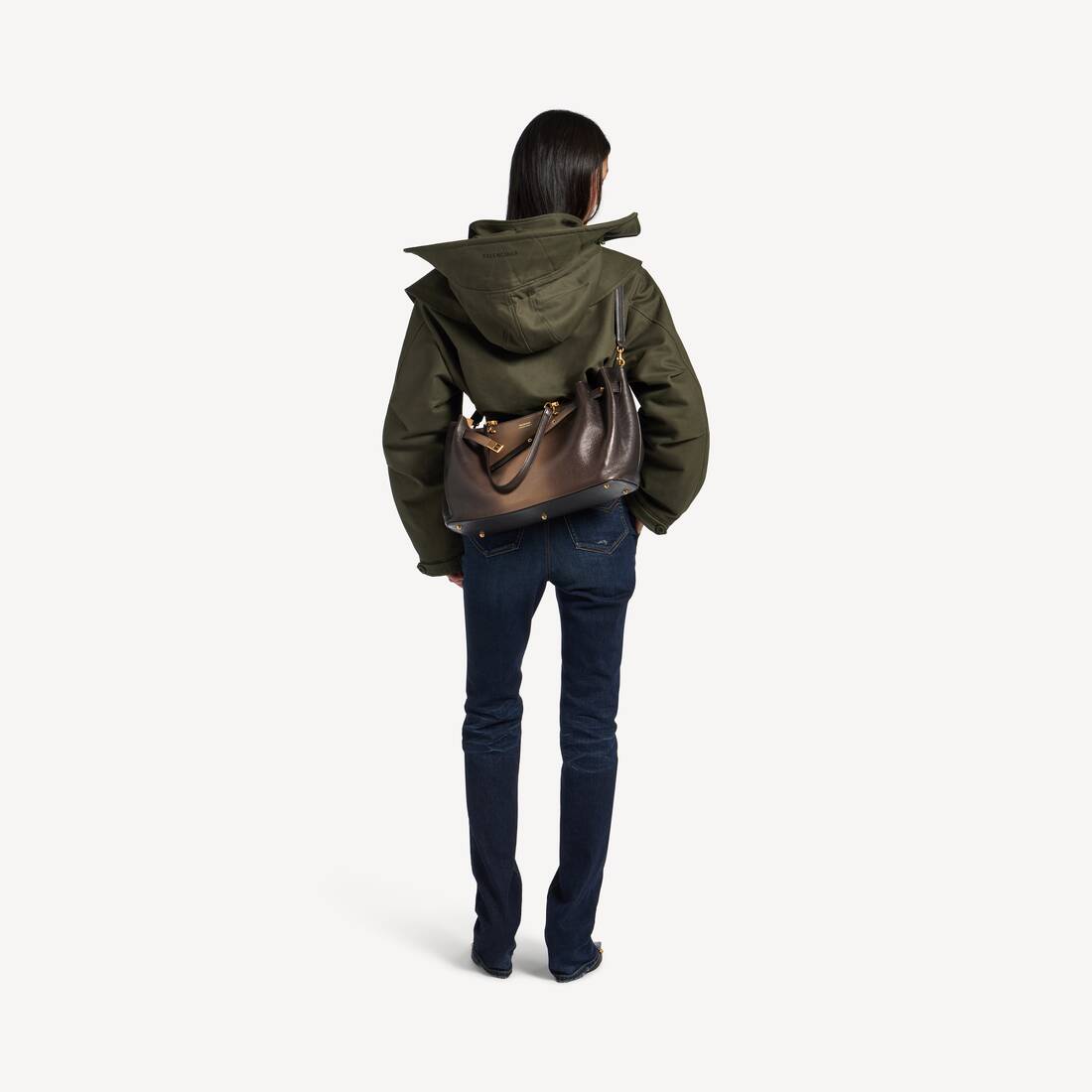 Women's Fan Carry All Bag Medium in Black/light Taupe | Balenciaga Netherlands EN - Image 9