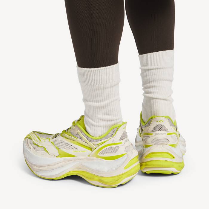 Jet Sneaker f&uuml;r Herren in Eierschale/limette - Herren | Balenciaga Deutschland DE - Image 3