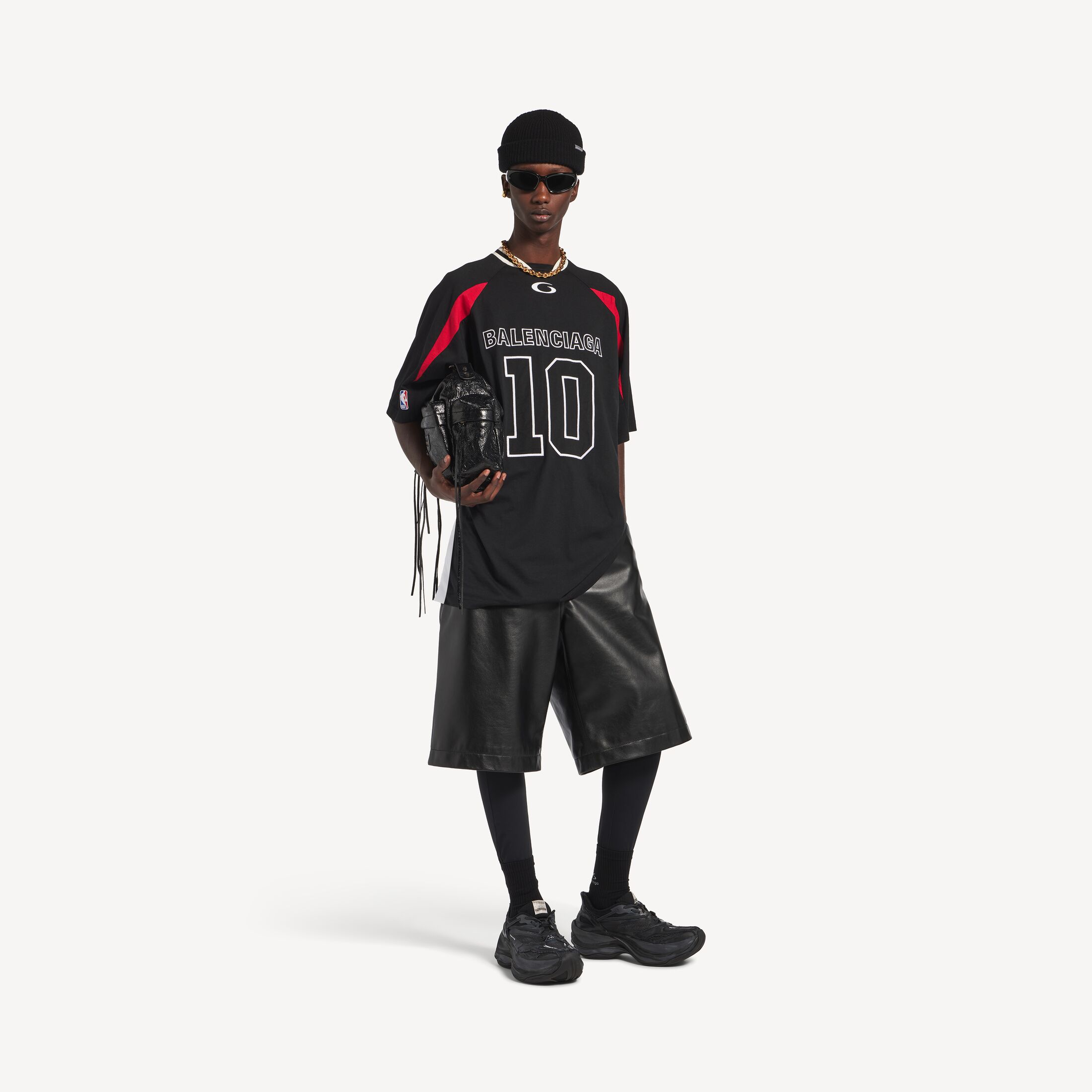 발렌시아가 남성 발렌시아가 | NBA 컬래버레이션 오버사이즈 티셔츠 (블랙/멀티컬러) 863852TTVW21060