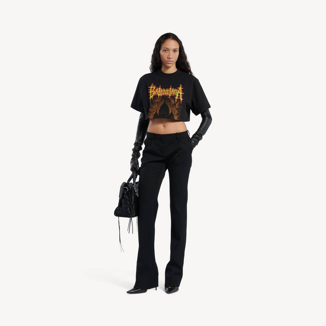 Women's Balenciaga Sacr&eacute; C&oelig;ur Cropped T-shirt in Black | Balenciaga Hungary EN - Image 3