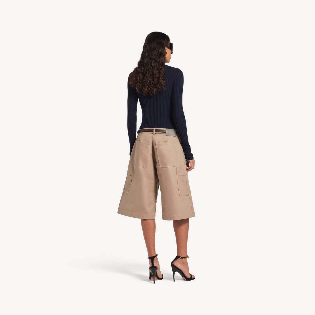 Bermudas Cortas para Mujer en Duna | Balenciaga Espa&ntilde;a ES - Image 4