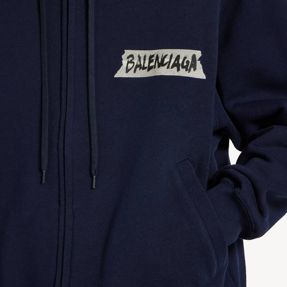 Hoodie Zipp&eacute; Masking Tape Oversize  pour Homme en Bleu Marine | Balenciaga Suisse FR - Image 6