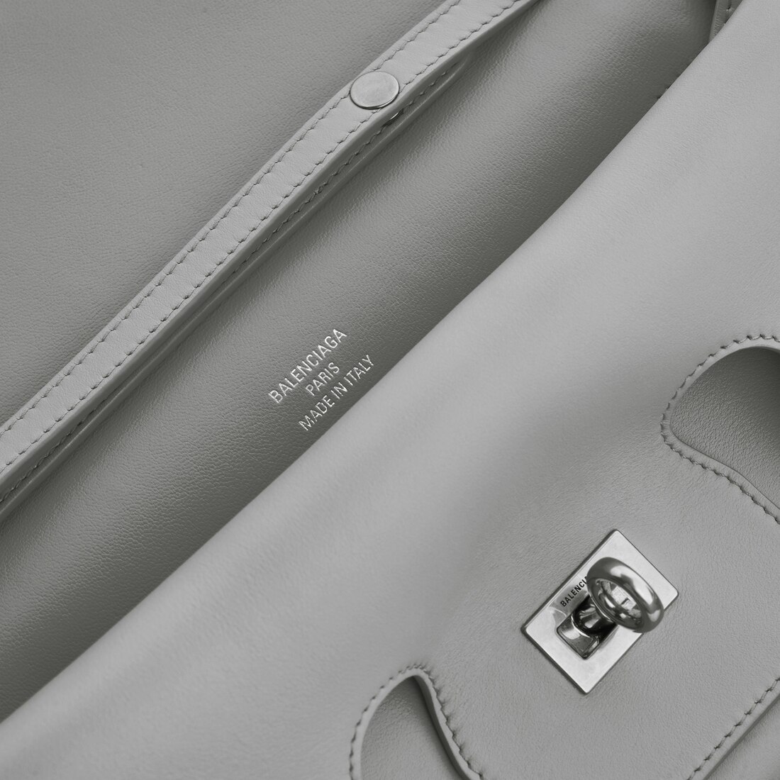 Women's Bel Air Clutch On Strap Small in Cloud Grey