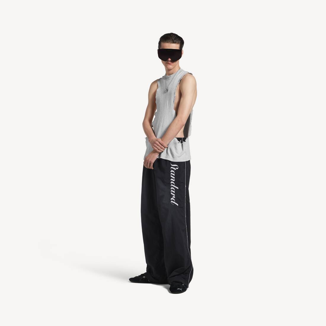 Men's Ripped Tank Top in Light Heather Grey | Balenciaga Sweden EN - Image 2