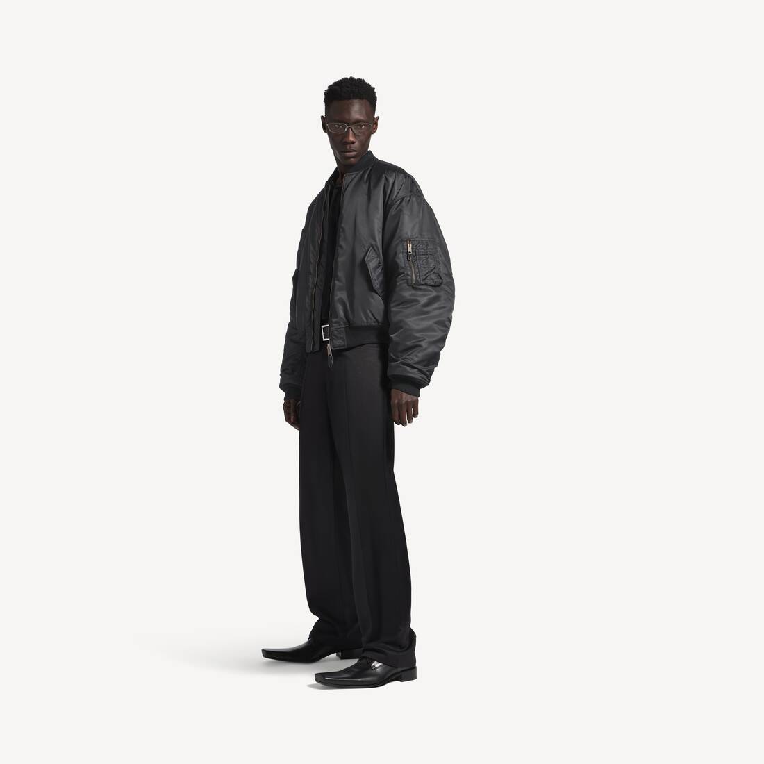 Men's Standard Bomber Jacket in Black | Balenciaga Denmark EN - Image 2