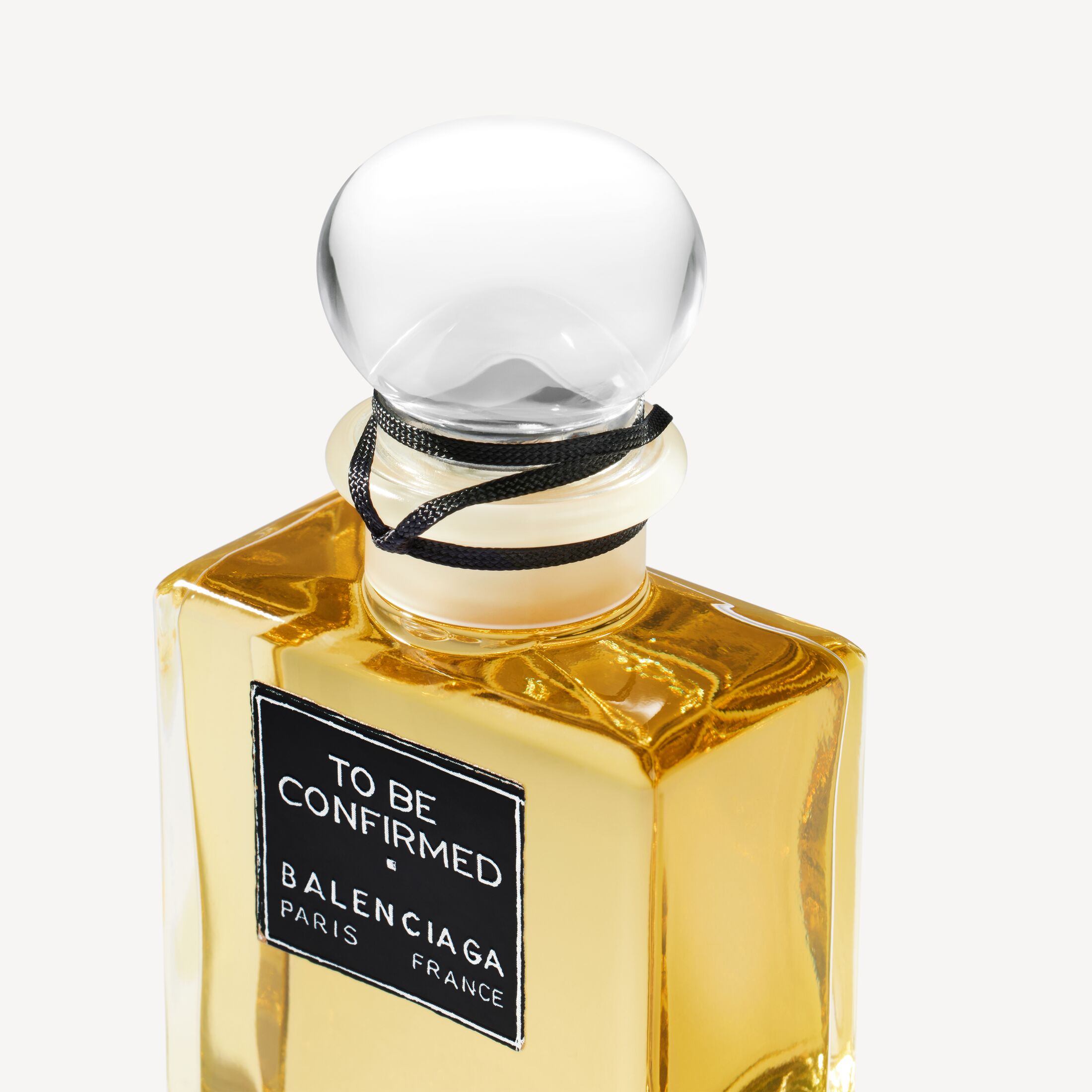 We Tried Balenciaga's New Perfumes: An Honest Beauty Editor Review