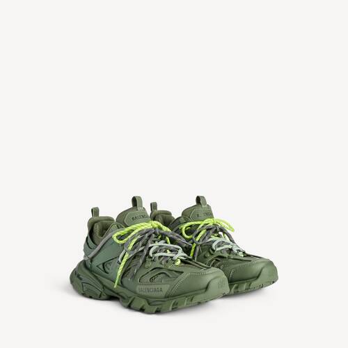 sneaker track trail laces