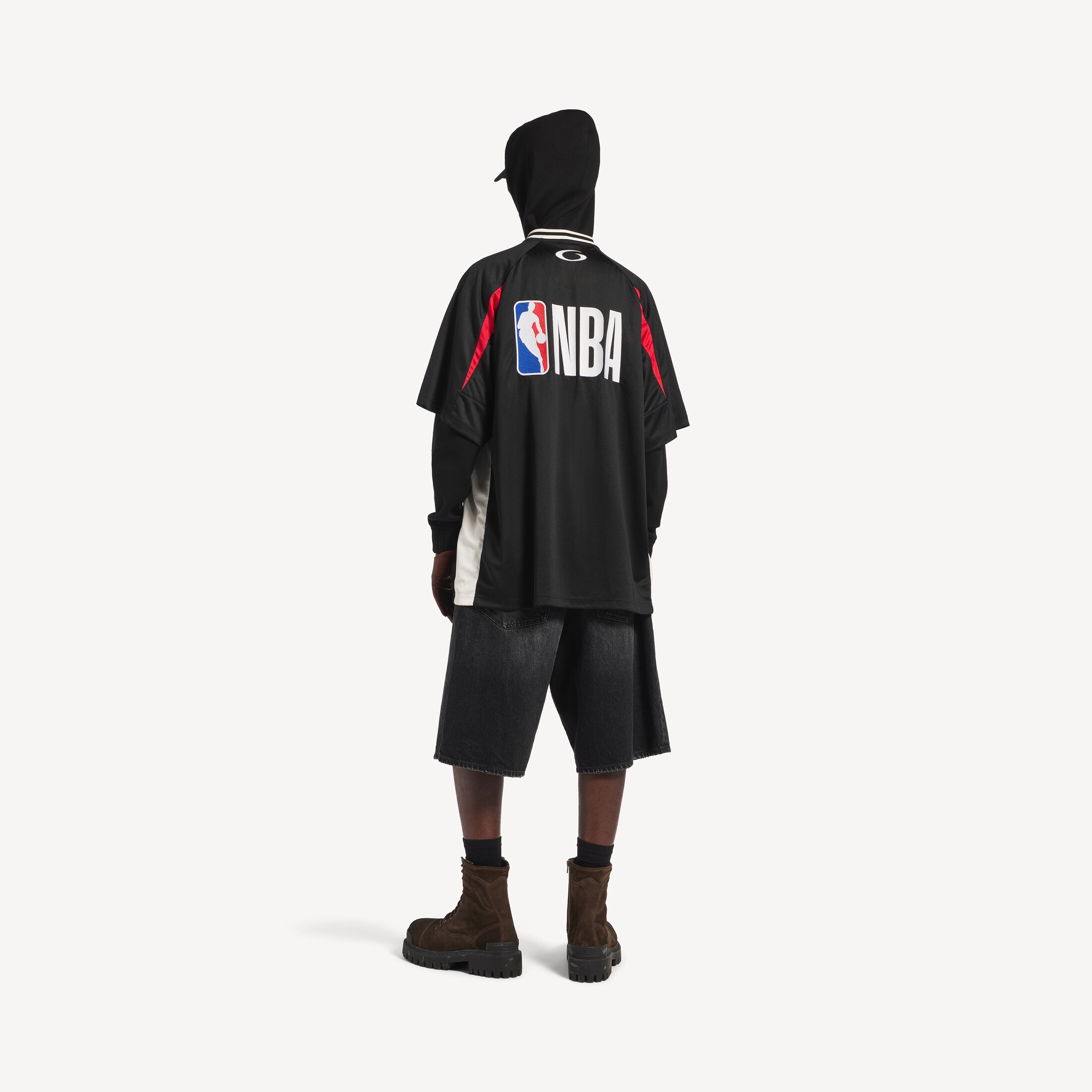 발렌시아가 남성 발렌시아가 | NBA 컬래버레이션 오버사이즈 티셔츠 (블랙/멀티컬러) 863852TTVW11060