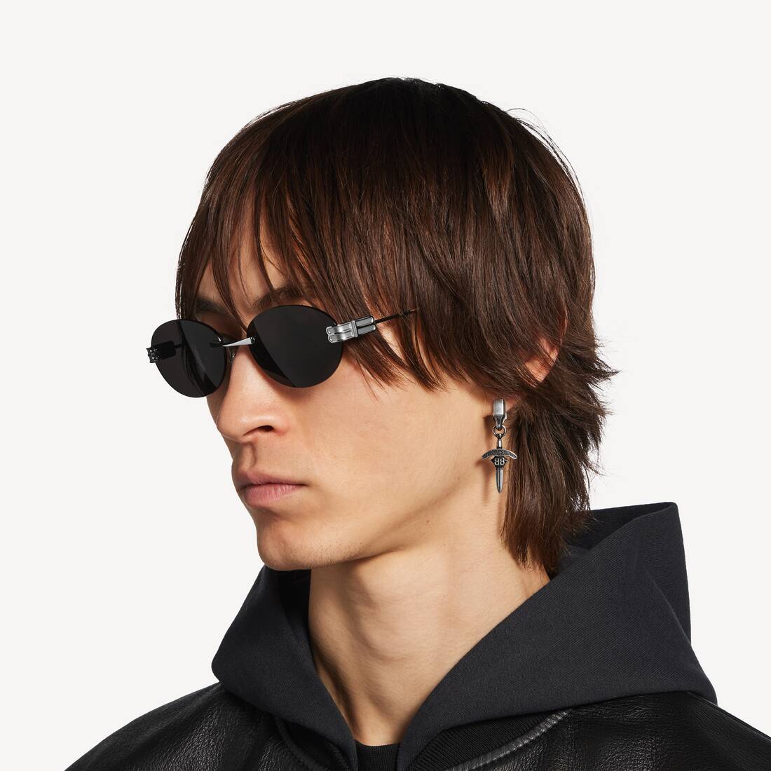 Men's Goth Drop Earrings in Antique Silver | Balenciaga United States EN - Image 4