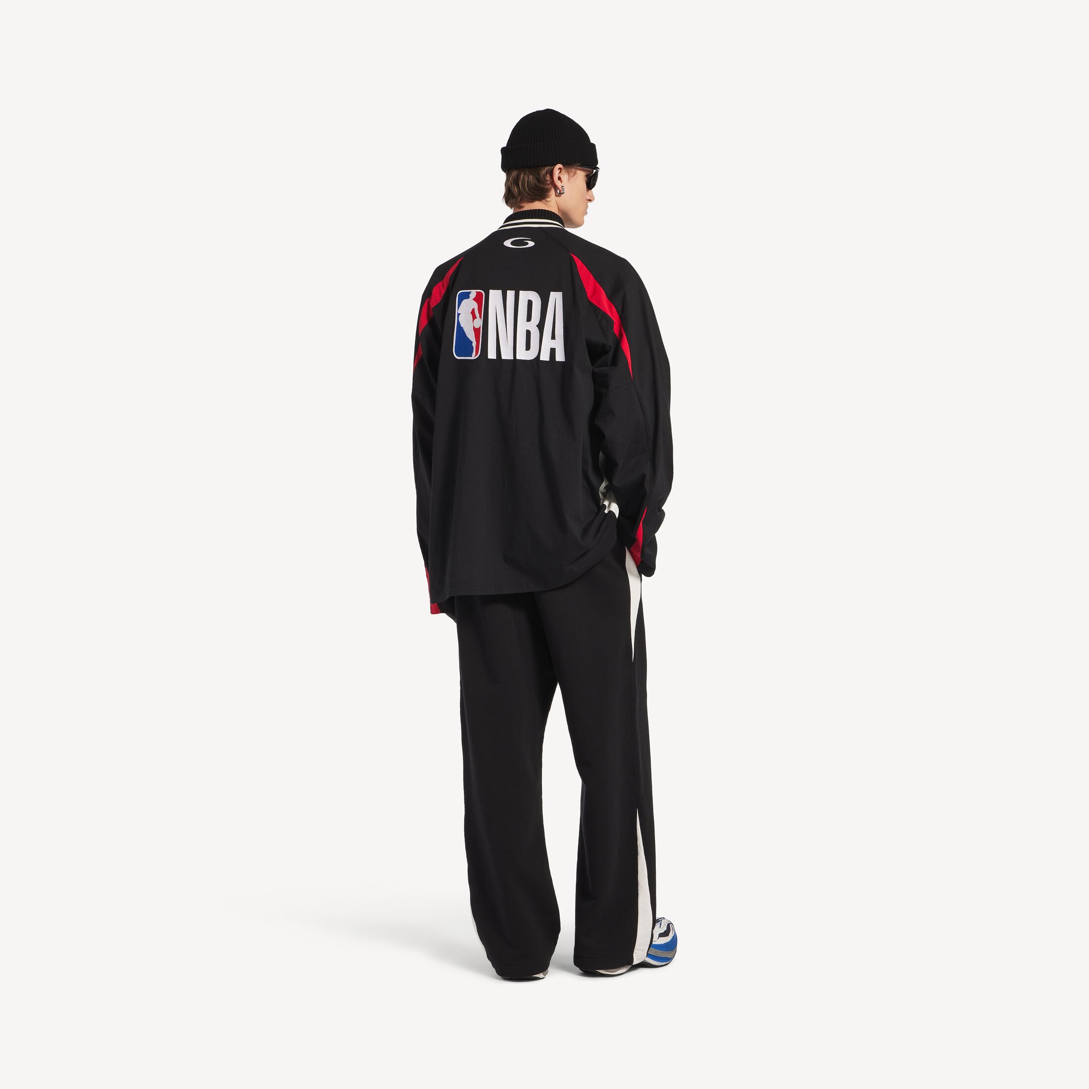 발렌시아가 남성 발렌시아가 | NBA 컬래버레이션 오버사이즈 긴소매 티셔츠 (블랙/멀티컬러) 864877TTVW21060