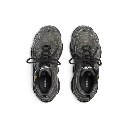 triple s canvas sneaker