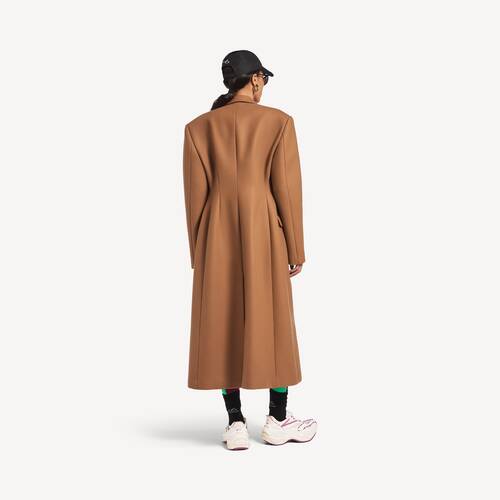 single-breasted coat