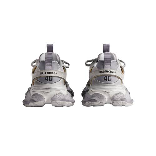 cargo sneaker