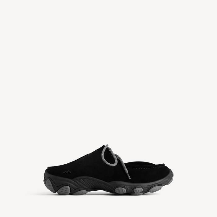 Men's Pace Sneaker in Black - Men | Balenciaga Czech Republic EN - Image 1