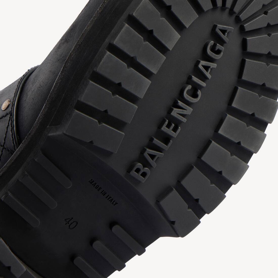 Women's Venom Mule in Black | Balenciaga Australia EN - Image 4