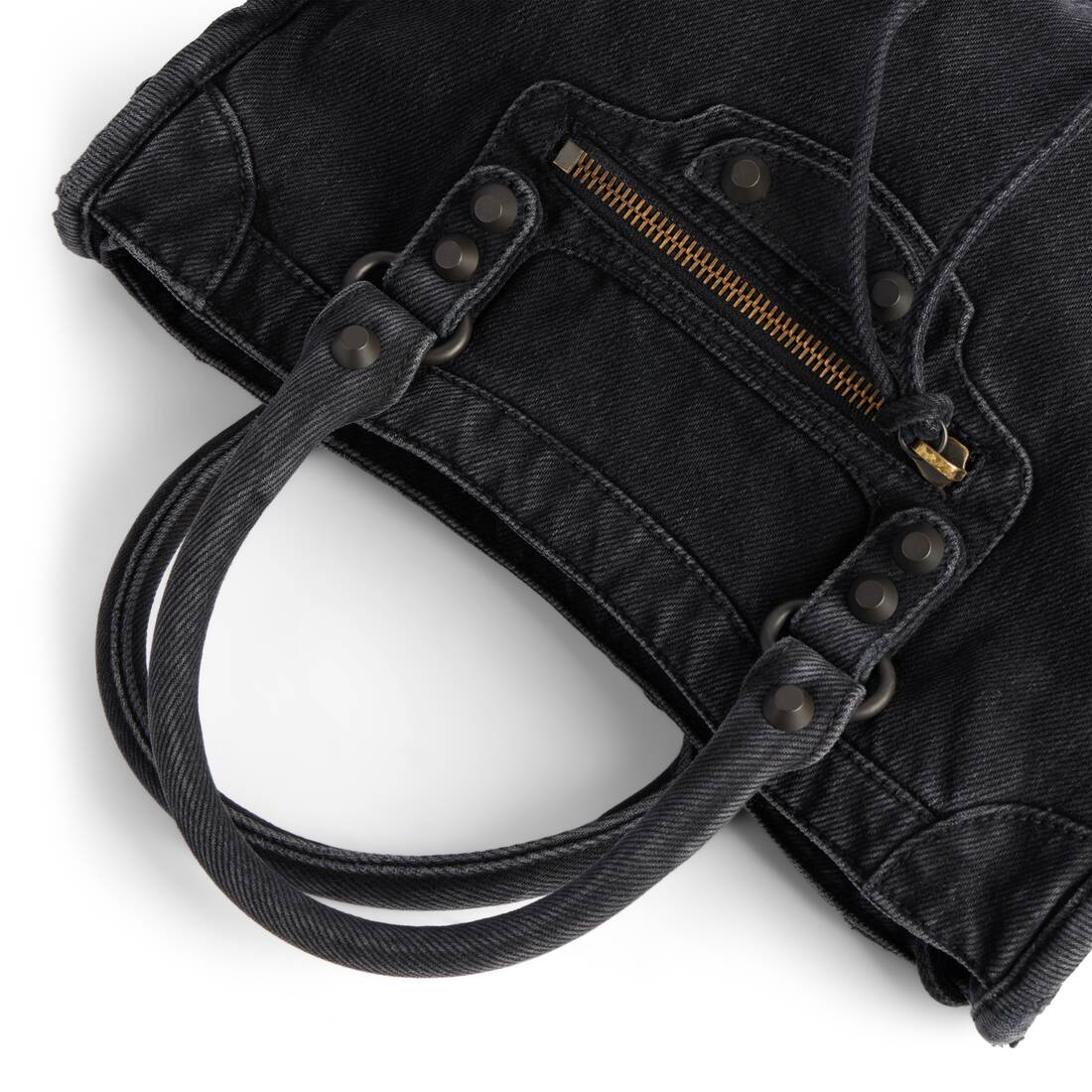 product.wcag.image.alt