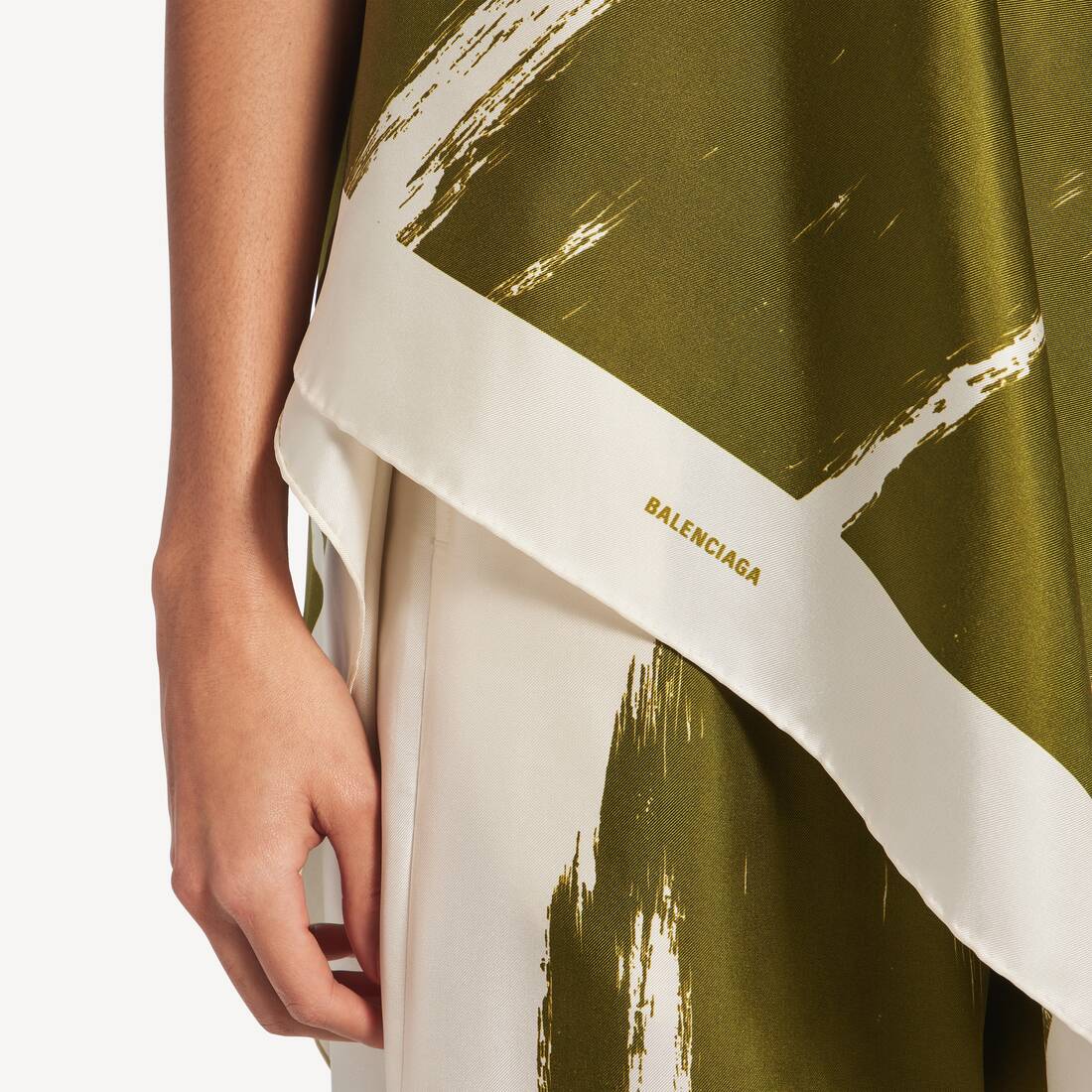 Women's Brush Scratch Scarf Top in Khaki | Balenciaga Netherlands EN - Image 5