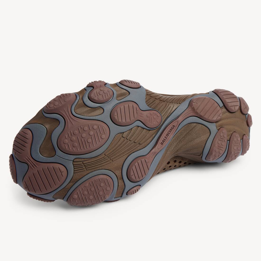 Men's Pace Sneaker in Brown | Balenciaga Czech Republic EN - Image 5