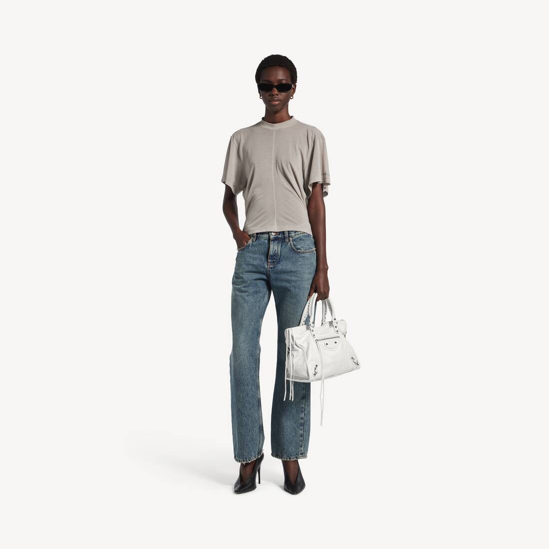 Le City Bag Medium in Optic White | Balenciaga Slovakia (slovak Republic) EN - Image 9
