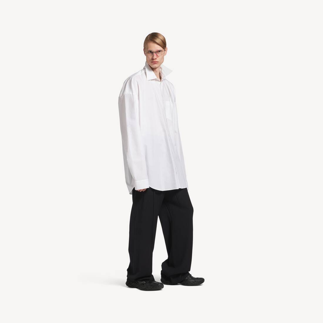 Men's Cocoon Shirt in White | Balenciaga Canada EN - Image 2
