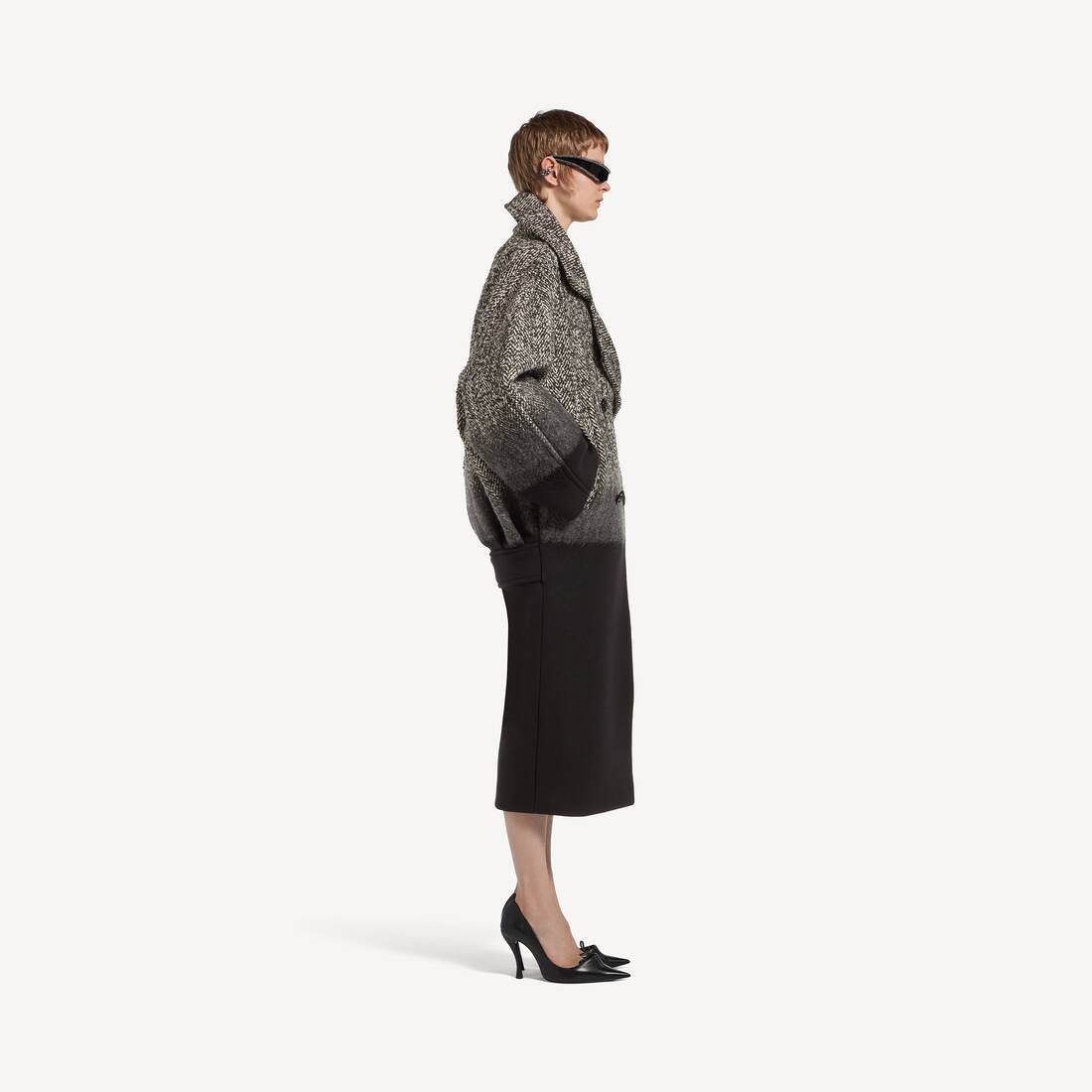 Women's Long Cocoon Coat in Black/white | Balenciaga Spain EN - Image 3