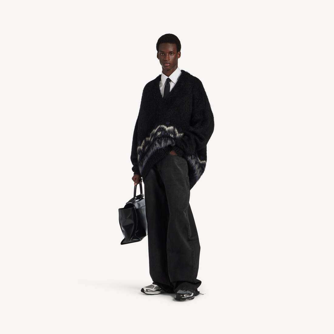V领超大版型套衫 为 男士 在 黑色/紫色 | Balenciaga 津巴布韦 ZH - Image 2