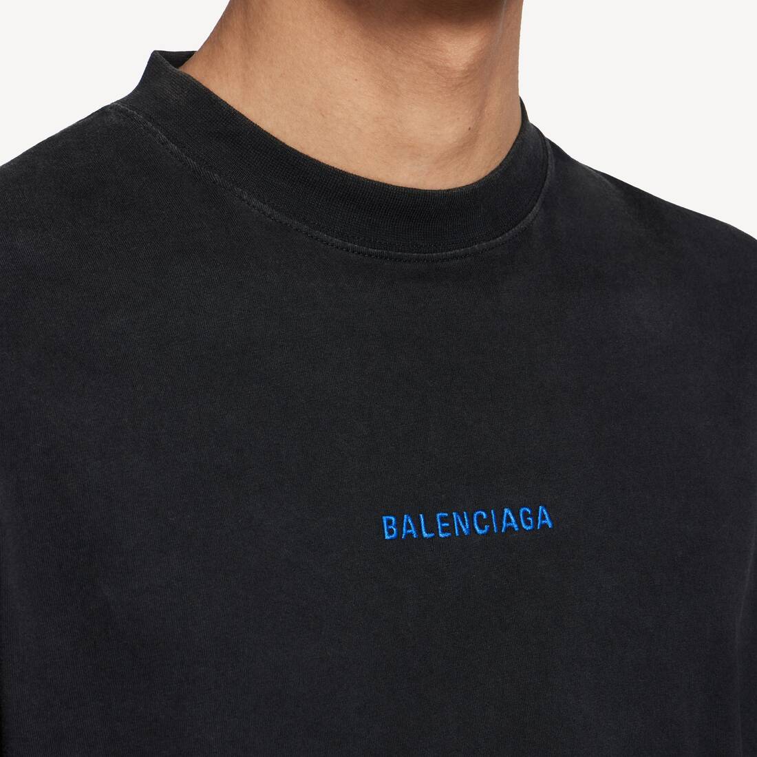 フェードブラック の メンズ Balenciaga Back ミディアムフィット ロングスリーブtシャツ | Balenciaga 日本 JA - Image 6