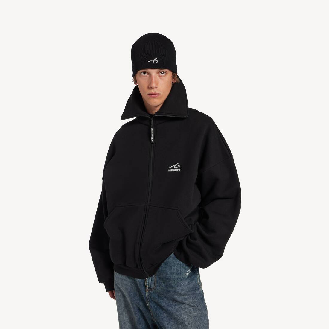 Men's Bodies Round Fit Zip-up Hoodie in Black | Balenciaga Republic Of Korea EN - Image 5