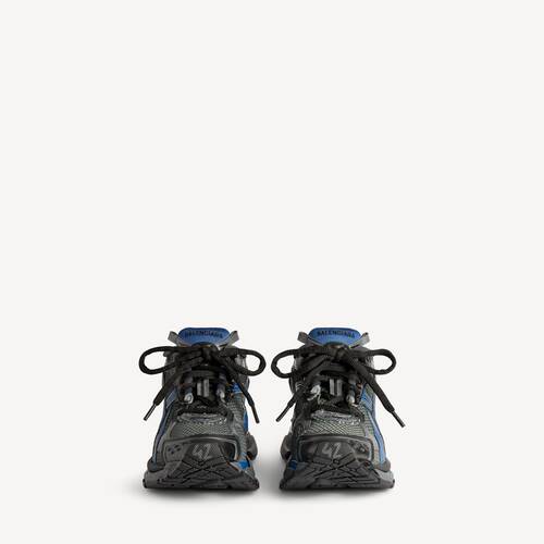 sneaker runner gradient mesh