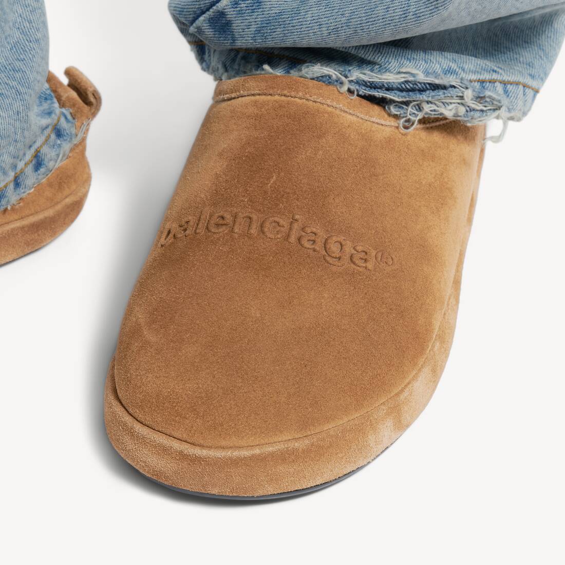 Women's Alaska Slipper in Beige | Balenciaga United States EN - Image 8