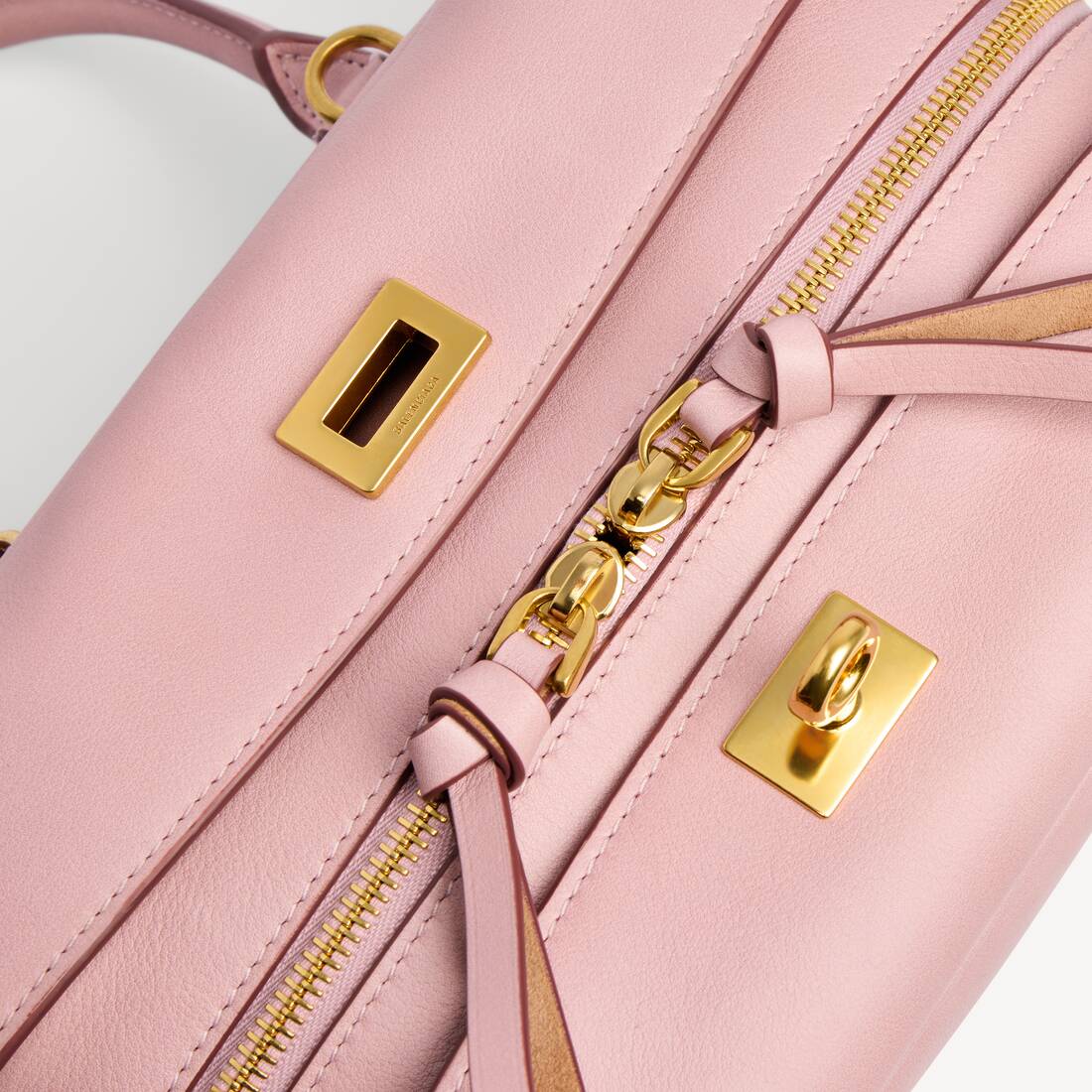 Women's Le 7 Bowling Bag Small in Rose Quartz | Balenciaga United Kingdom EN - Image 6