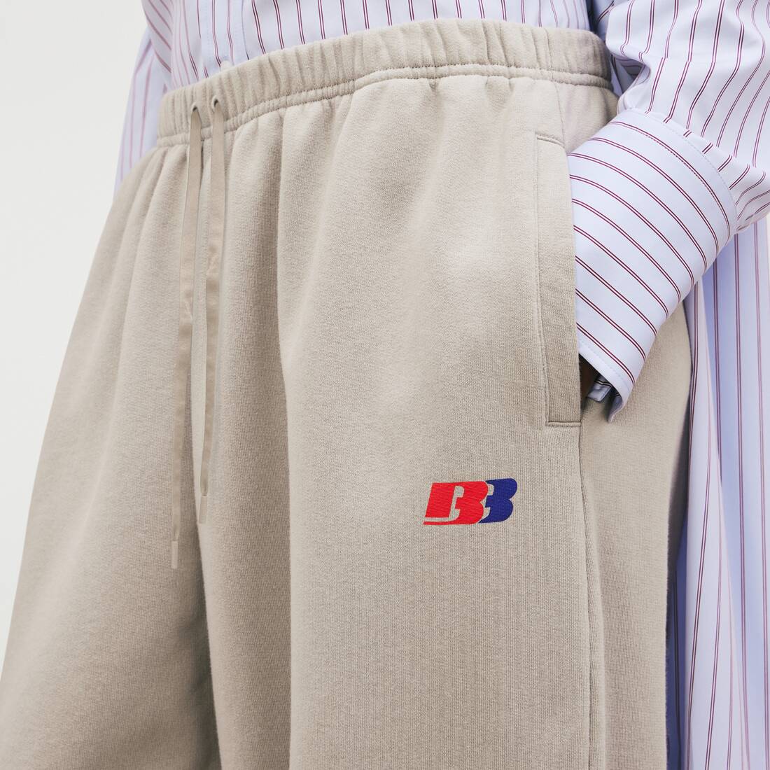 Women's Club Bb Relax Sweatpants in Pearl Color | Balenciaga Lithuania EN - Image 6