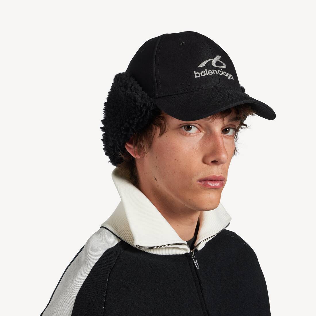 Men's Bodies Fleece Lined Cap in Black | Balenciaga Republic Of Korea EN - Image 6