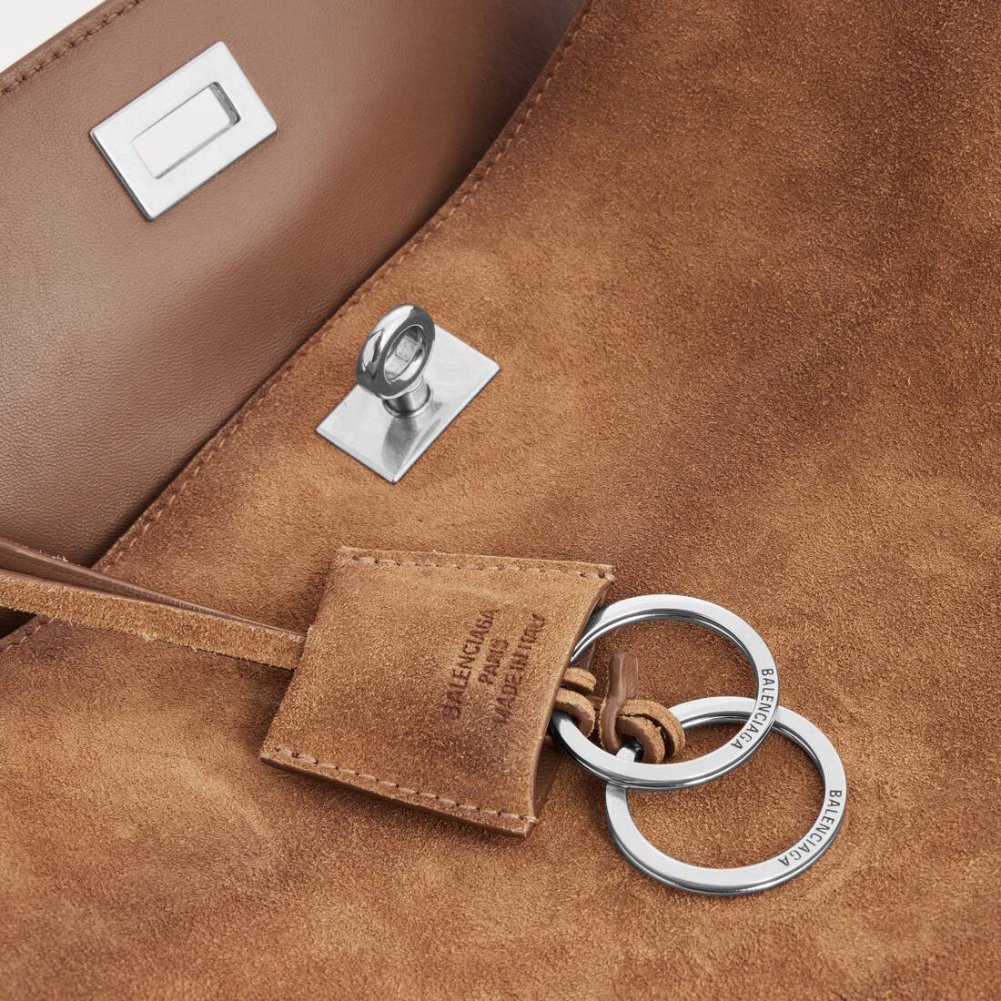 Bolso De Mano Rodeo Mediano para Mujer en C&aacute;mel | Balenciaga Estados Unidos ES - Image 6