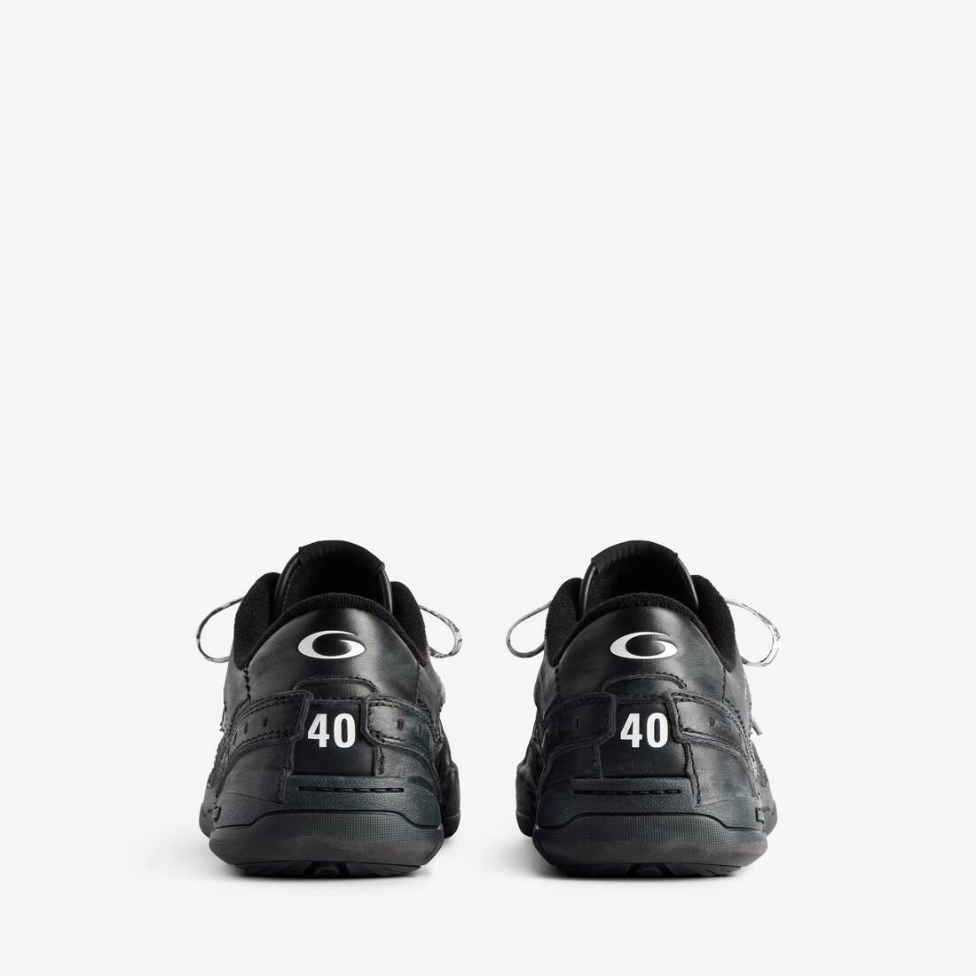 Women's Hamptons Worn-out Trainers in Black | Balenciaga United Kingdom EN - Image 5