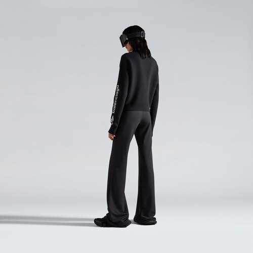 3b sports icon cropped crewneck