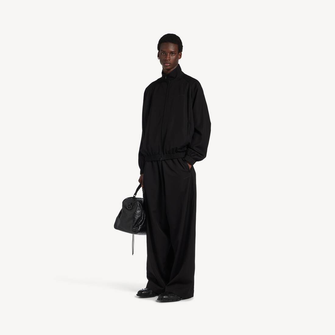 Men's Tracksuit Pants in Black | Balenciaga Japan EN - Image 2