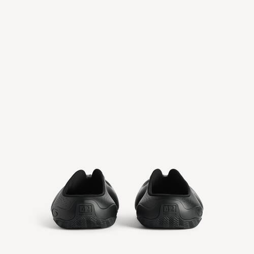 sneaker basketball mule