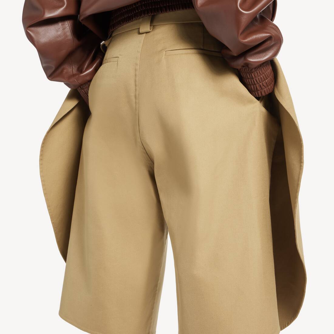 Women's Tulip Bermuda in Camel | Balenciaga Ireland EN - Image 4