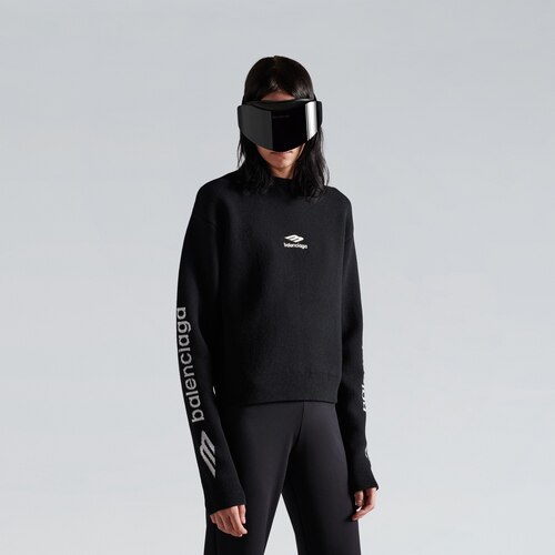 3b sports icon cropped crewneck