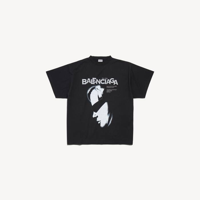 Men's Lady In Shades Oversized T-shirt in Black - Men | Balenciaga Luxembourg EN - Image 1