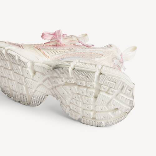 3xl tulle sneaker