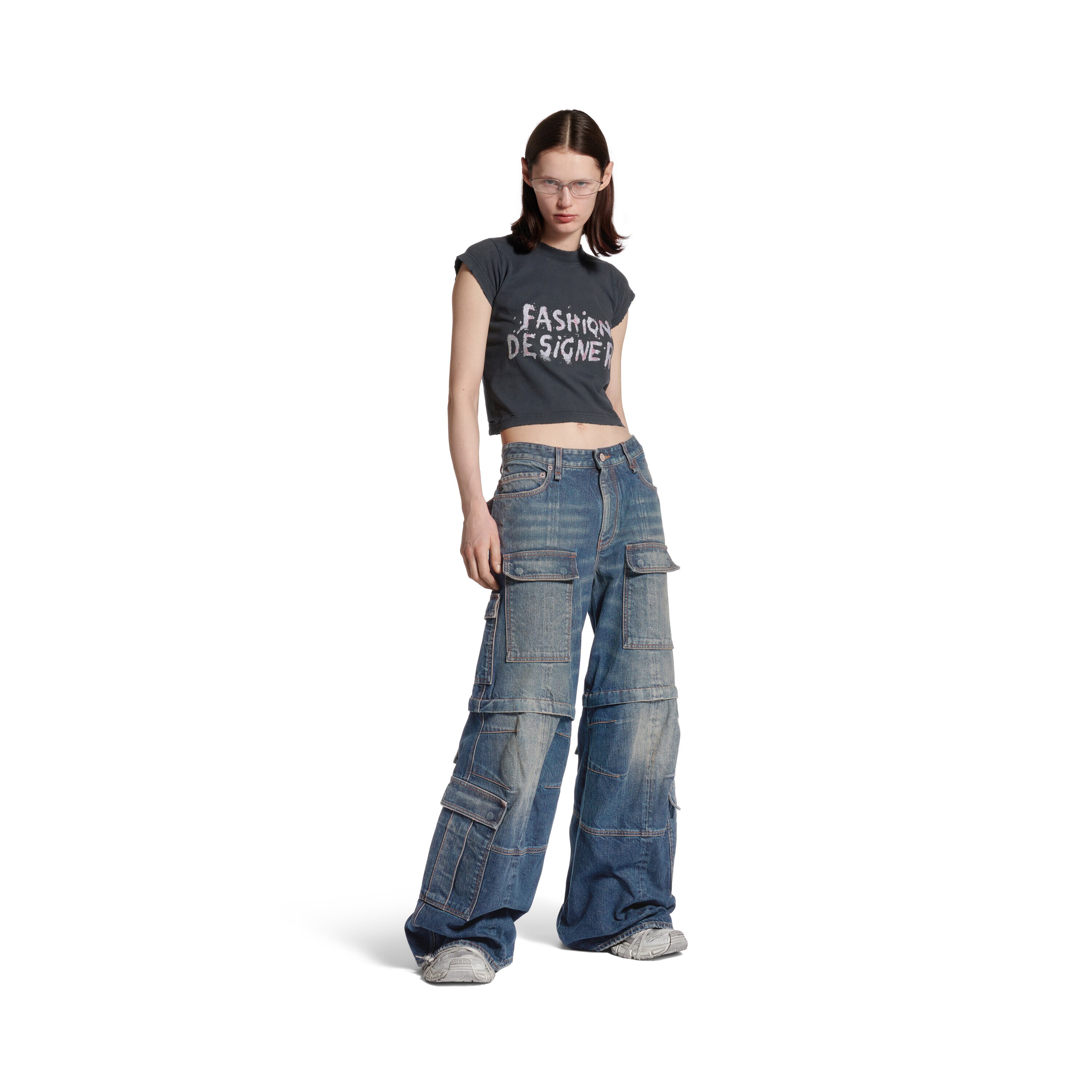 【新品未使用・付属品完備】 Balenciaga 25SS フレアカーゴ 新品未使用・付属品完備】 Balenciaga 25SS フレアカーゴ - メルカリ