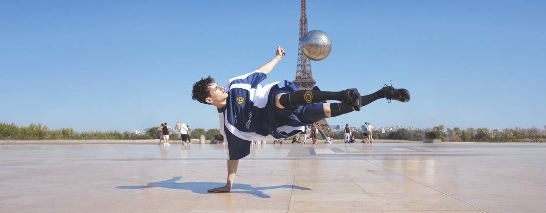 Balenciaga Soccer Series - Men | Balenciaga Republic Of Korea EN