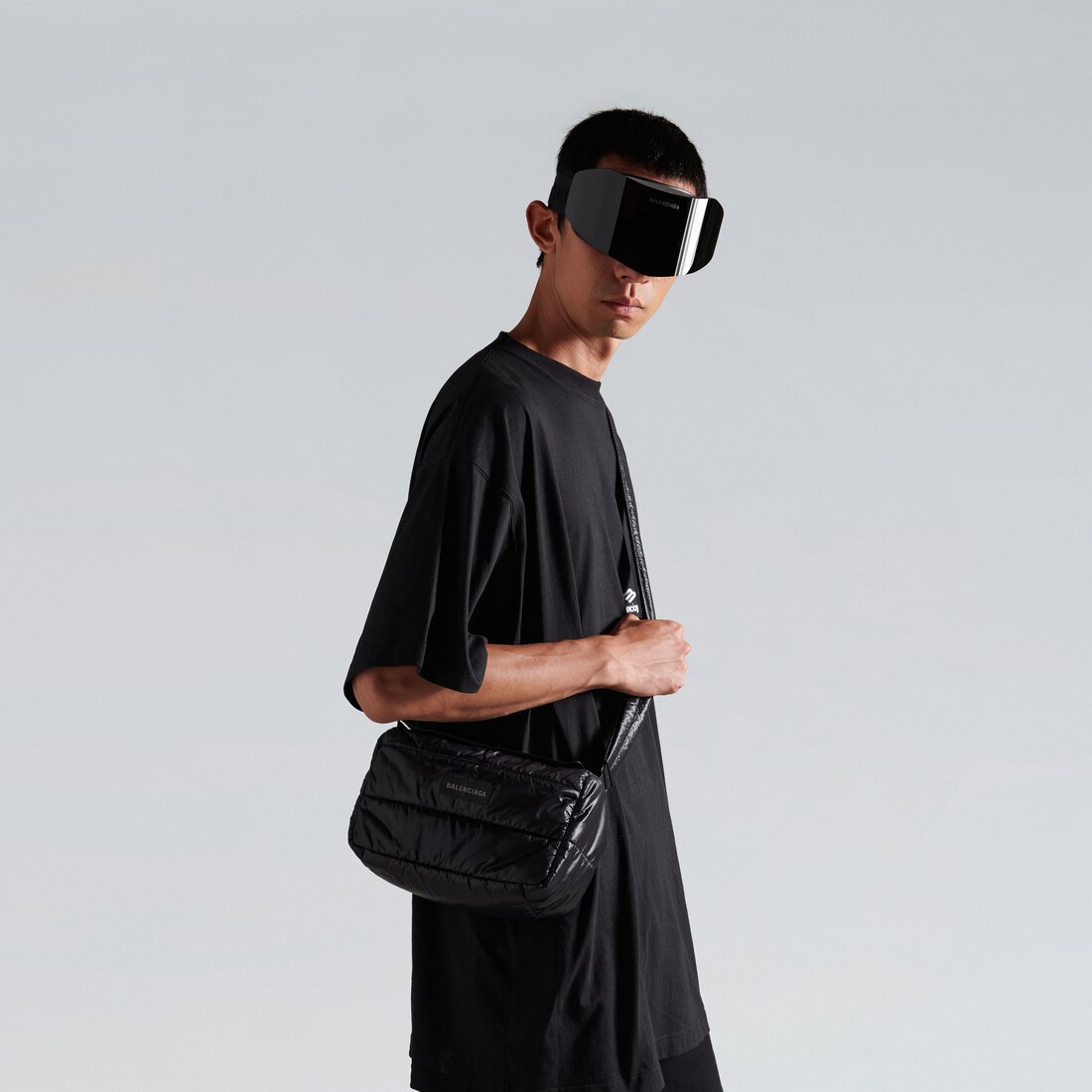 M3999 BALENCIAGA バレンシアガ WFP ボディバッグ バレンシアガ(BALENCIAGA)バレンシアガ ウエストバッグ ボディ